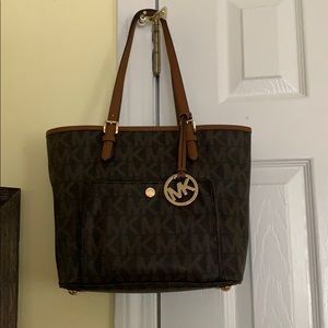 Michael Kors purse